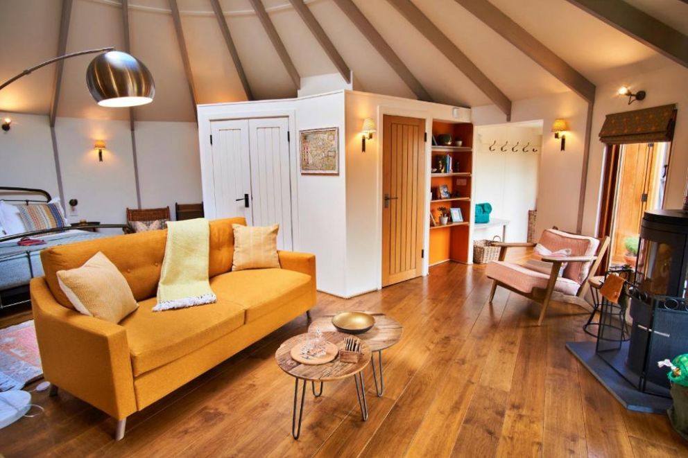 Owl Luxury Treehouse at Dittisham Hideaway Devon