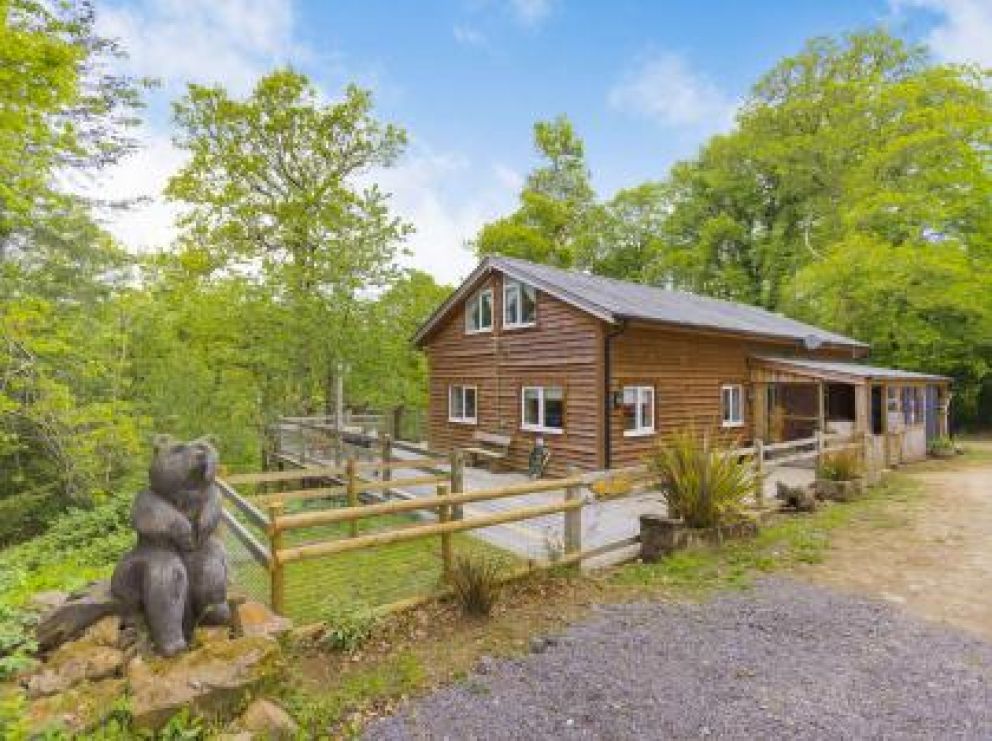 Glebe Farm Lodges (4 dogs welcome)