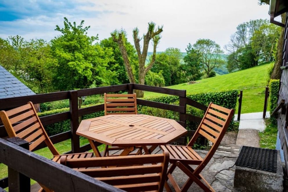 Grattons Cedar Lodges Devon Self Catering Holiday Lodges