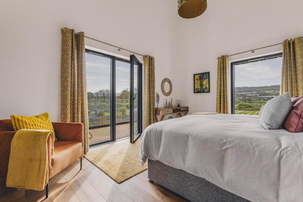 Heron House - Luxury Grand Designs Eco Home Devon