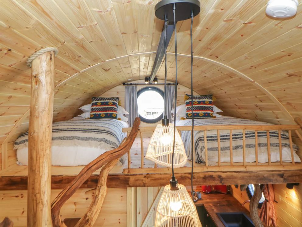 Hidden Hill Glamping Cabins, Holbeton, Plymouth - glamping pods with wood-fired hot tub, close to the beach