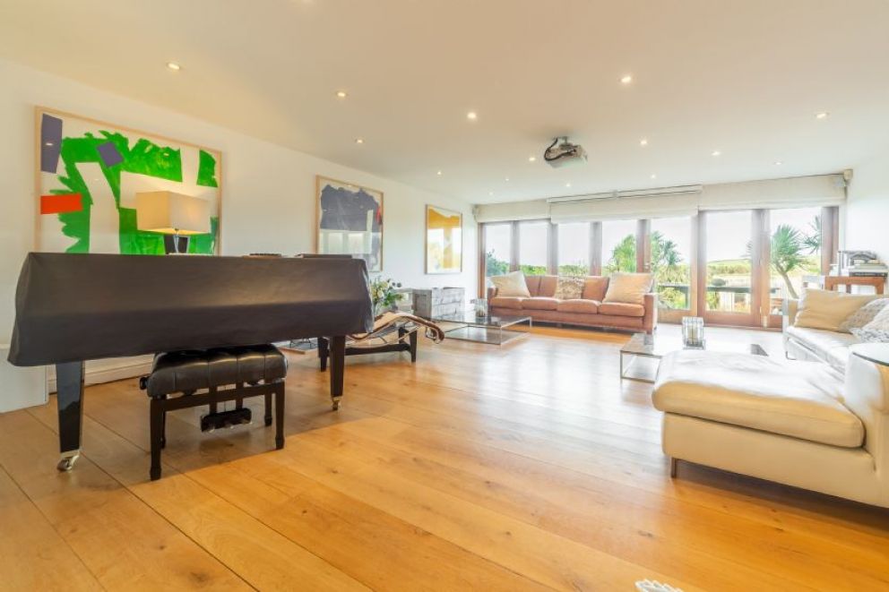 Higher Close Cornwall