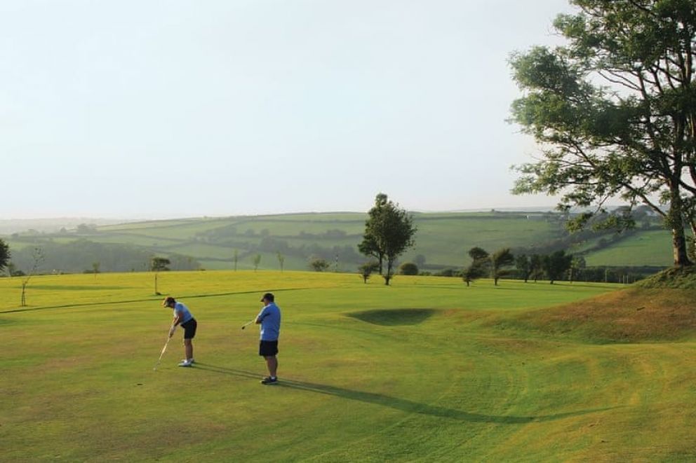 Hoburne Doublebois lodges with golf