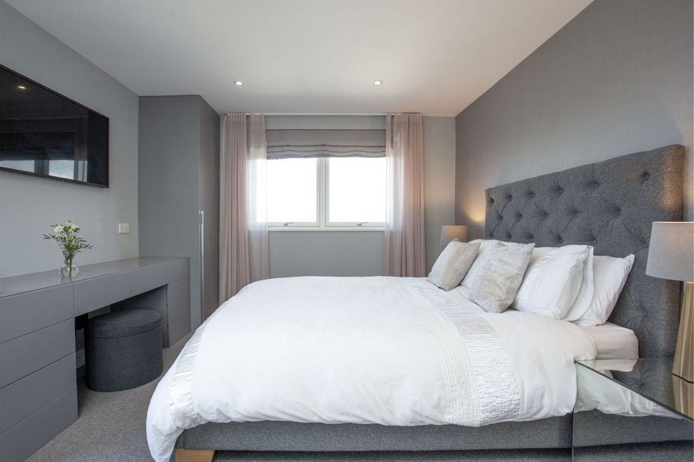 Huxham View in Devon. Luxury holiday for large groups with hot tub and spa