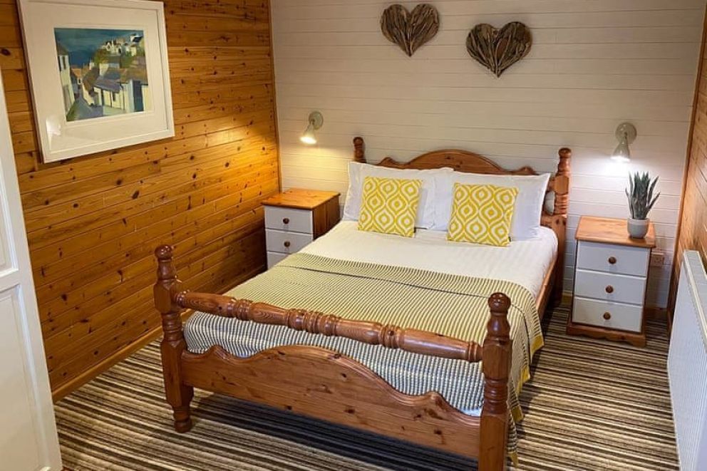 Ivyleaf Combe Lodges Cornwall romantic breaks