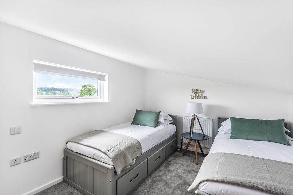 Lakeside Lodge, a luxury hot tub lodge in Dorset