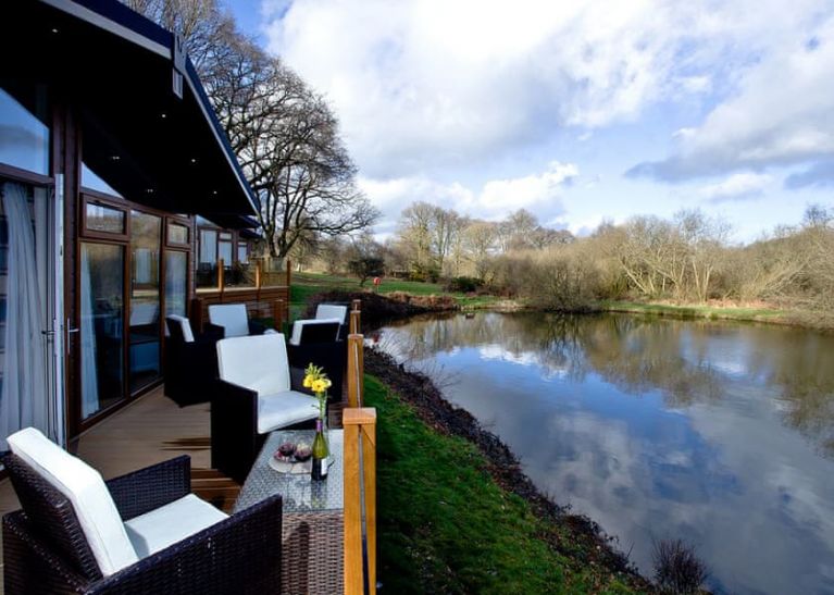 Lakeview Manor Lodges Honiton, Devon Self Catering Holiday Lodges