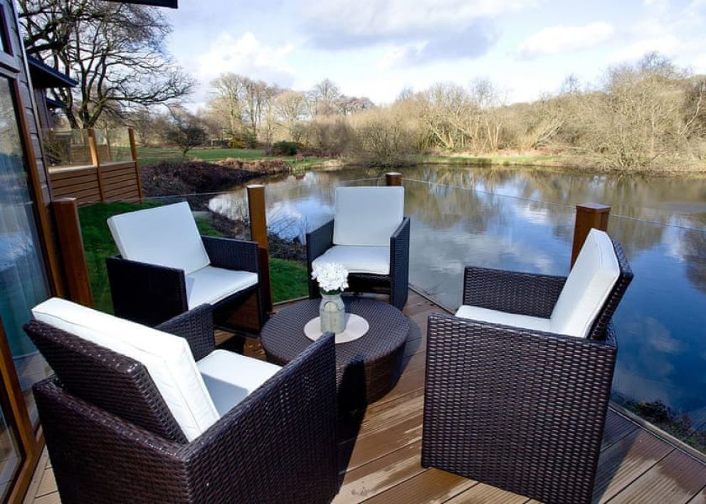 Lakeview Manor Lodges Devon