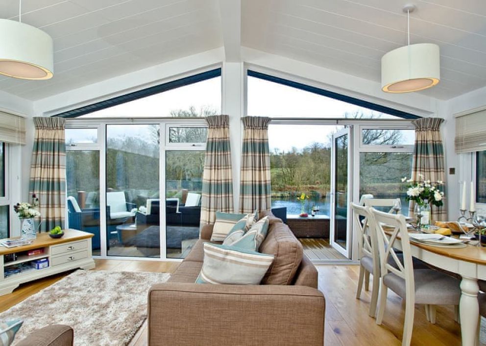Lakeview Manor Lodges Devon