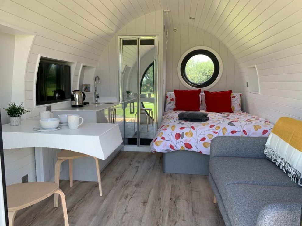 Laurel Farm Glamping, Somerset - glamping pods for rent with hot tub