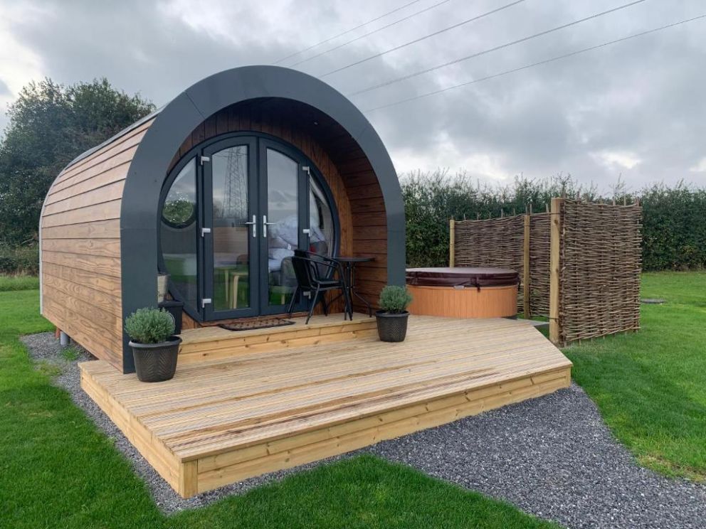 Laurel Farm Glamping, Somerset - glamping pods for rent with hot tub