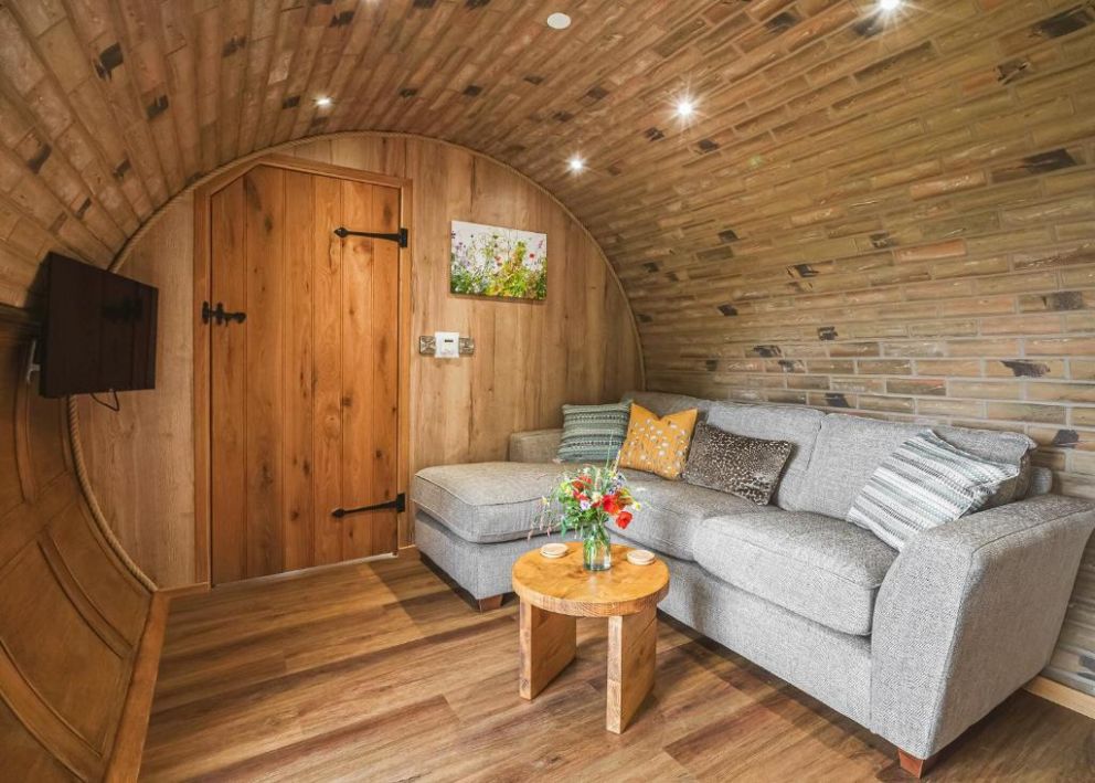 Luckington Burrows Somerset with hot tub