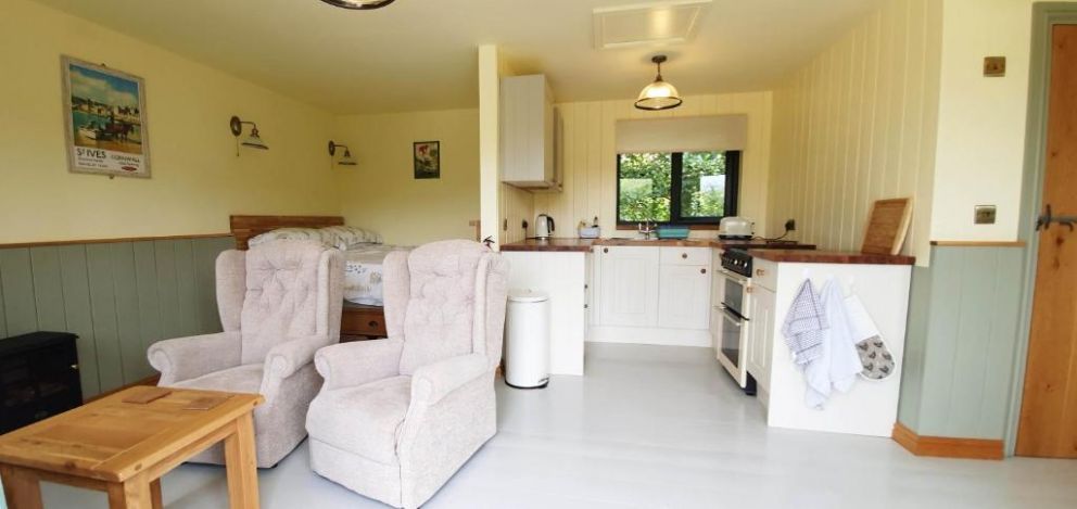Lynstone Lakes in Bude - lakeside lodges for rent