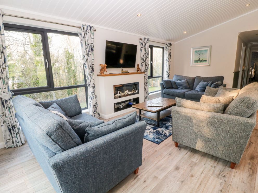 Mayflower in Broadwoodwidger, Devon - for rent with hot tub for up to 8 people