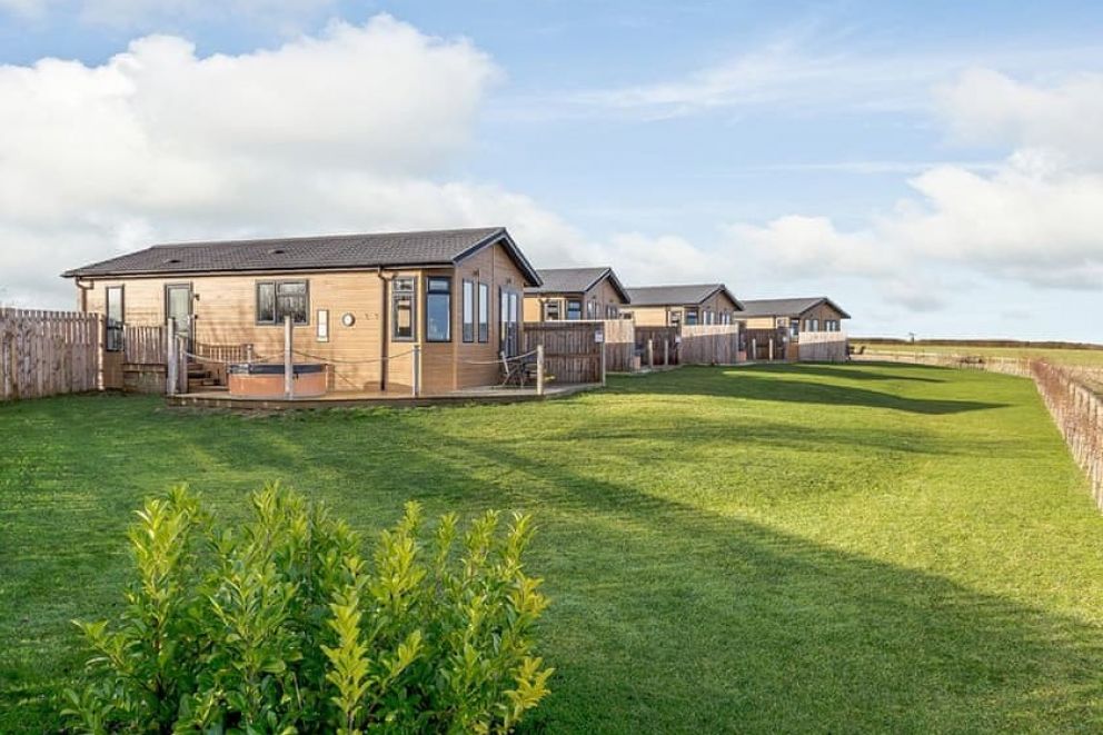 New Oaks Farm Lodges - Somerton, Somerset | Self Catering Holiday Lodges