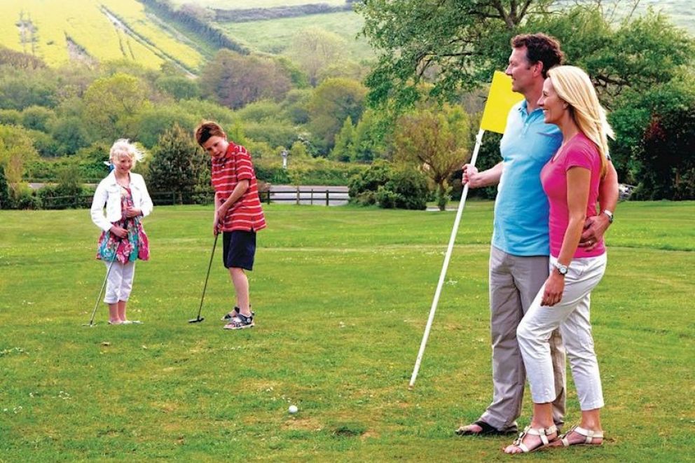 Newquay Holiday Park Cornwall golf