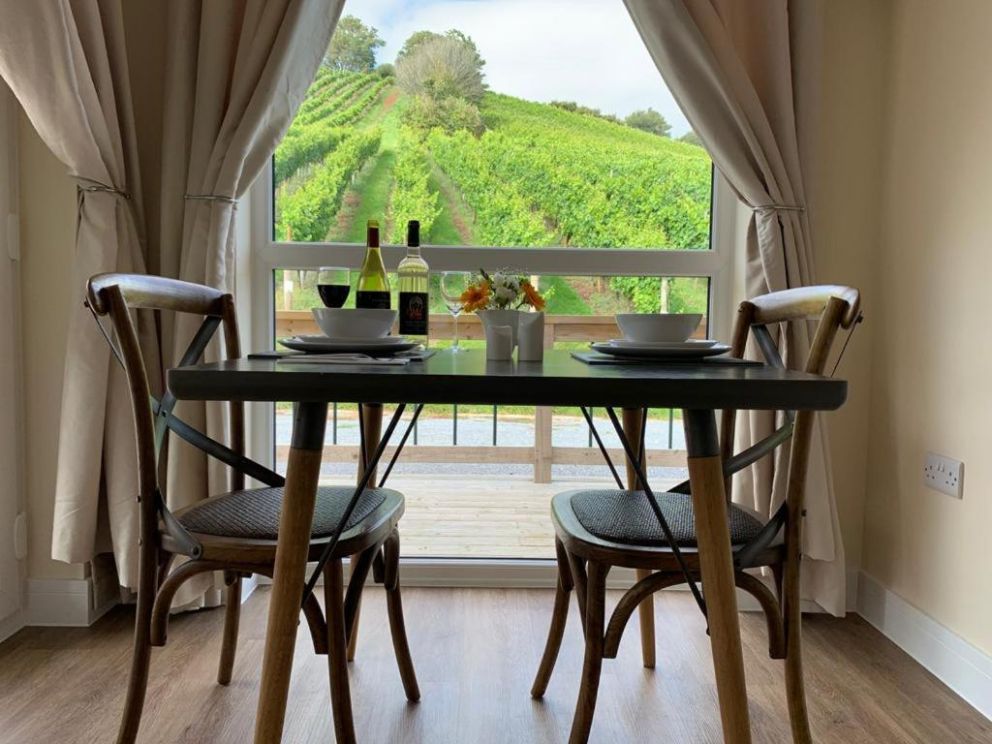 Old Walls Vineyard - pet friendly lodges to rent