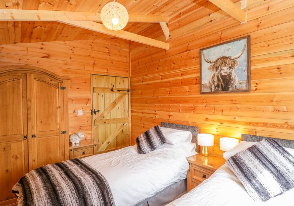 Poll Dorset Log Cabin Dorset