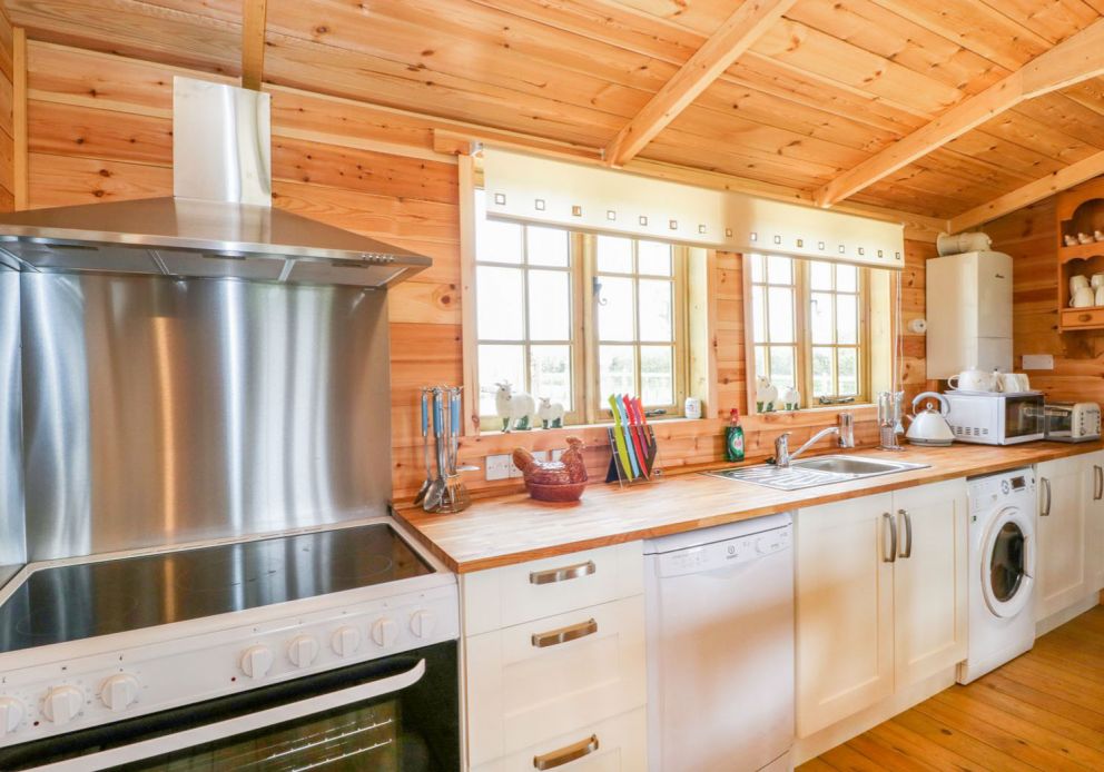 Poll Dorset Log Cabin Dorset