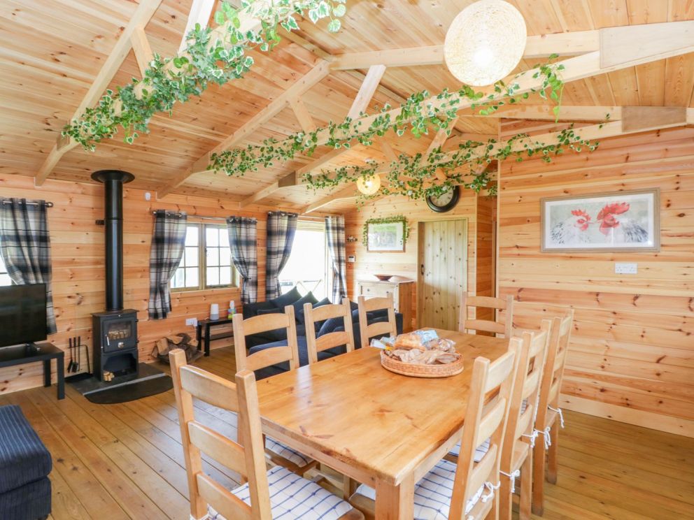 Poll Dorset Log Cabin Dorset