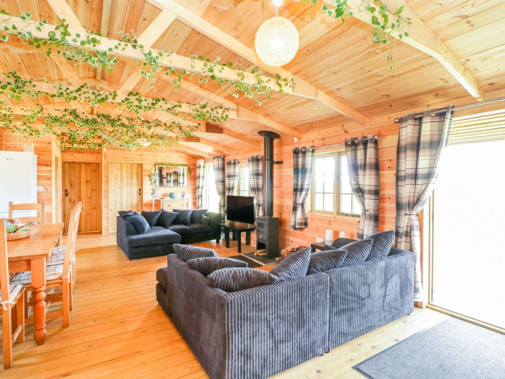 Poll Dorset Log Cabin Dorset