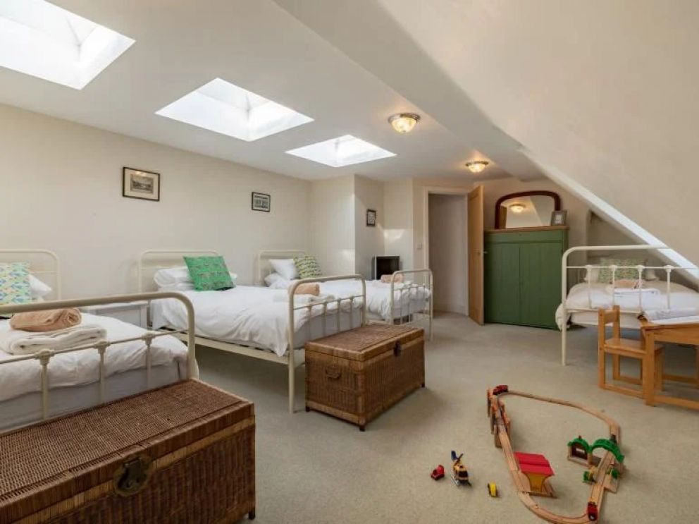 River Dart Lodge in Dartmouth for rent - stargazing through the skylights before dropping off to sleep