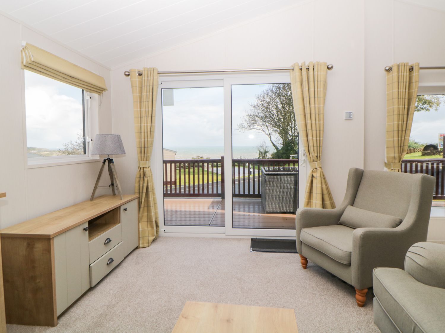 Riviera Bay Brixham, Devon Self Catering Holiday Lodges