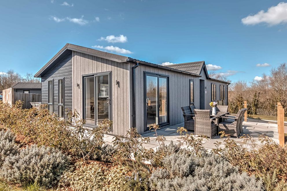 Roadford Lake Luxury lodges for rent in Devon