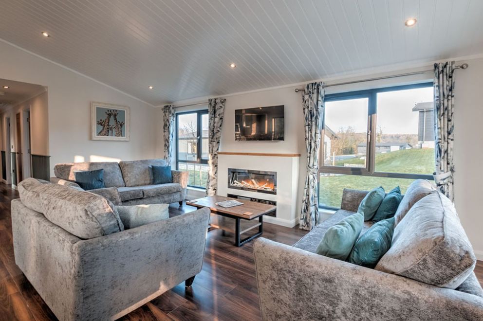 Roadford Lake Luxury Lodges in North Devon