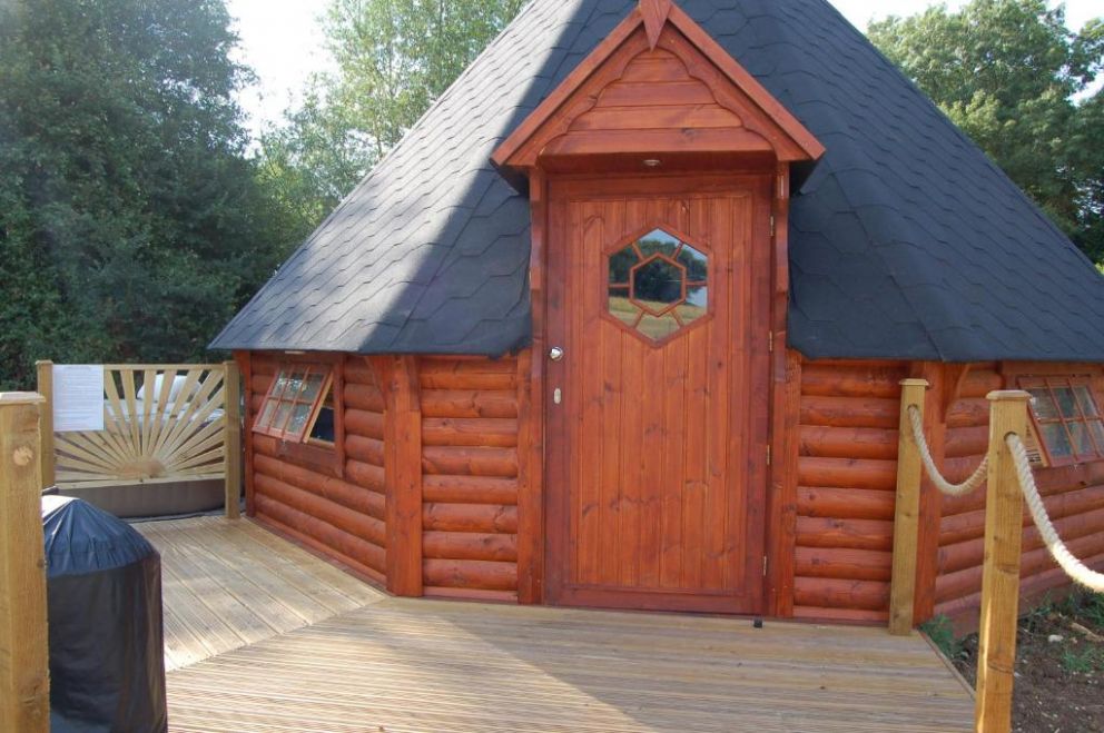 Romantic Rural Retreats in Crewkerne Crewkerne, Somerset Self