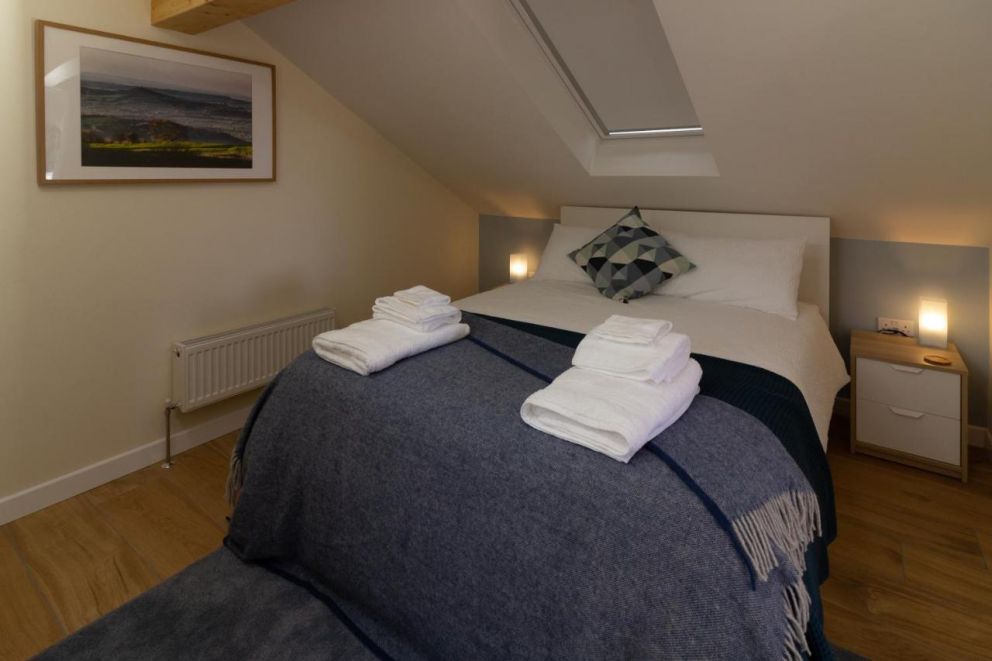 Scandi-luxe Studio, with wood fired hot tub. Adults only. Somerset