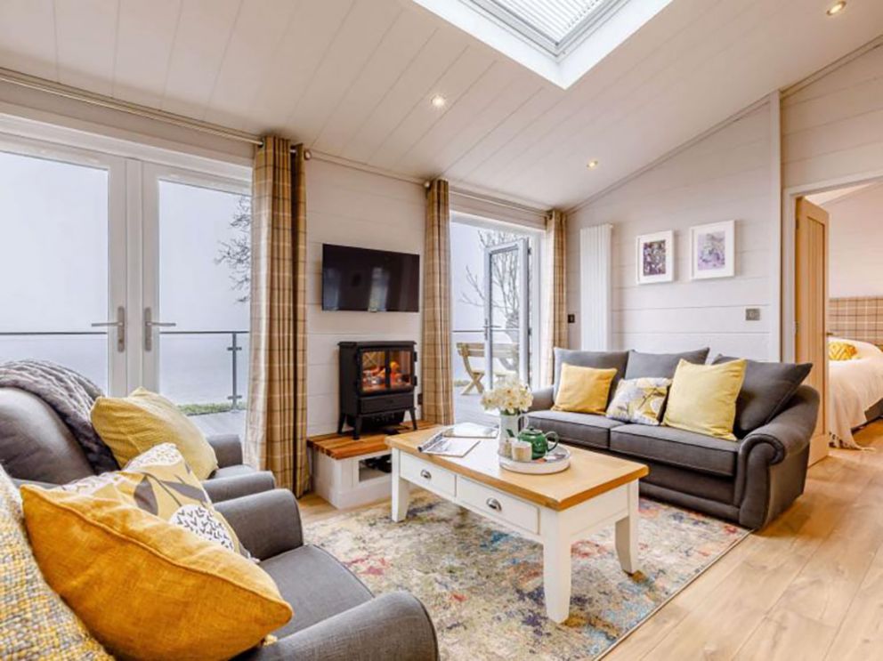 Luxury lodge with sea views in Somerset