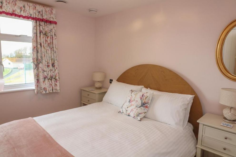 Seashells, 17 Channel View South Devon