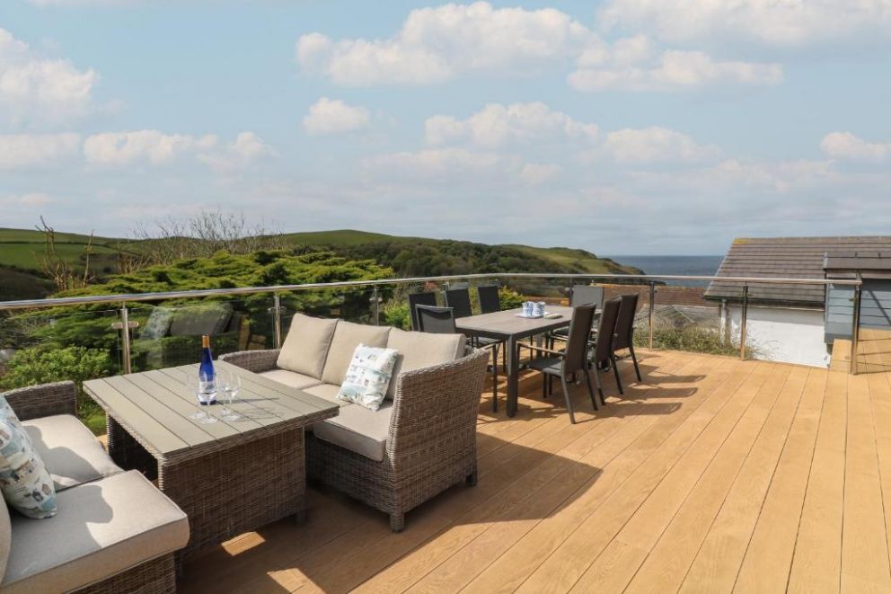 Seashells, 17 Channel View South Devon