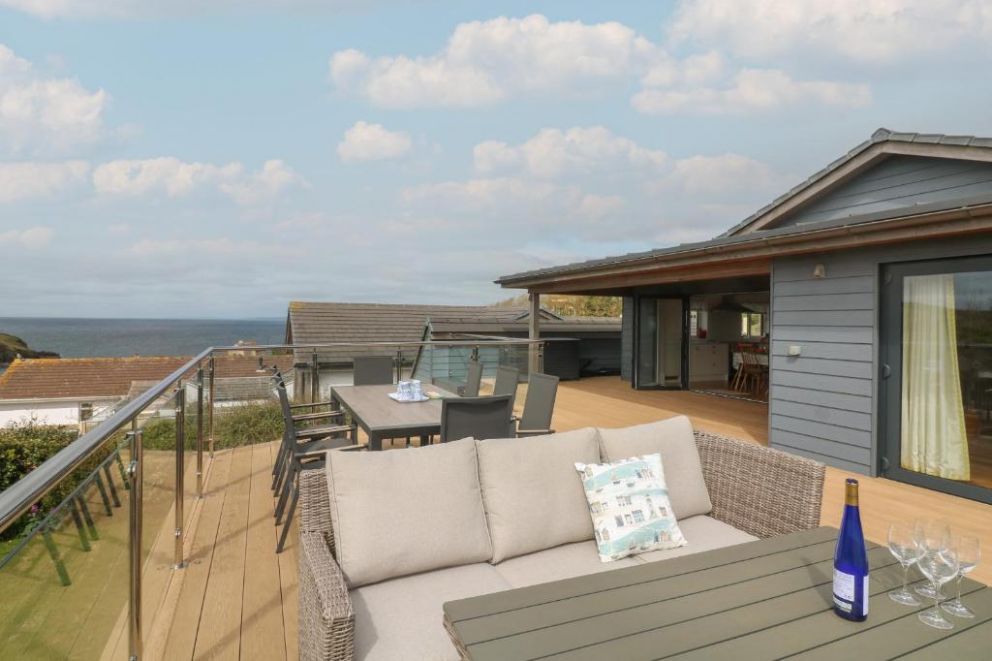 Seashells, 17 Channel View South Devon