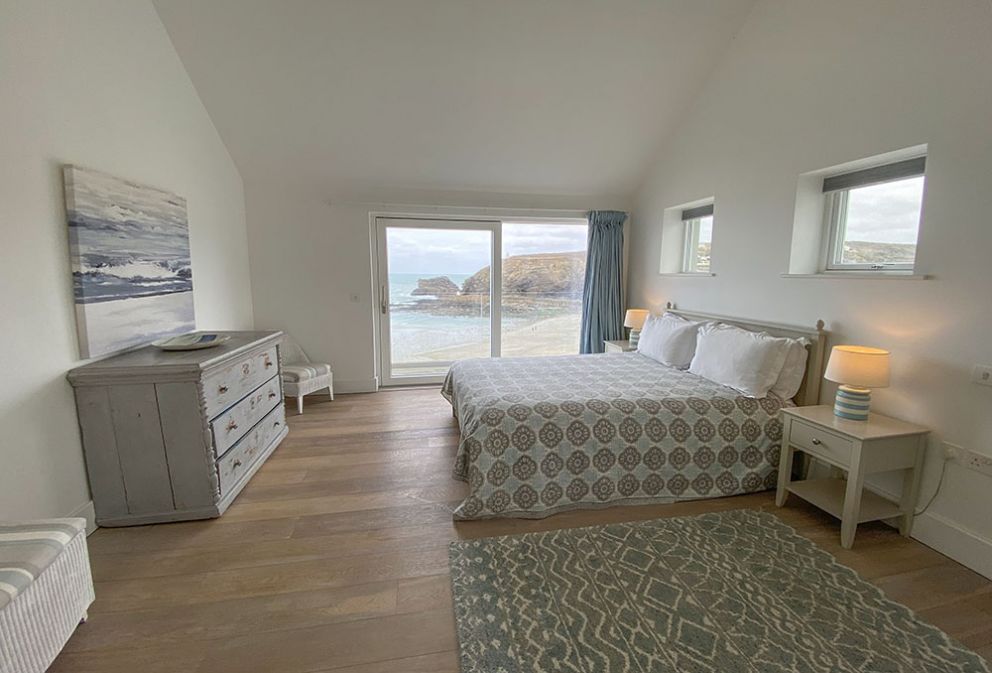 Shore Edge, Portreath