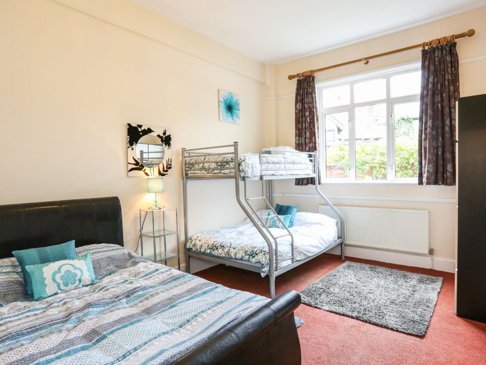 The Cabin in Coombe Martin - for rent in coastal village