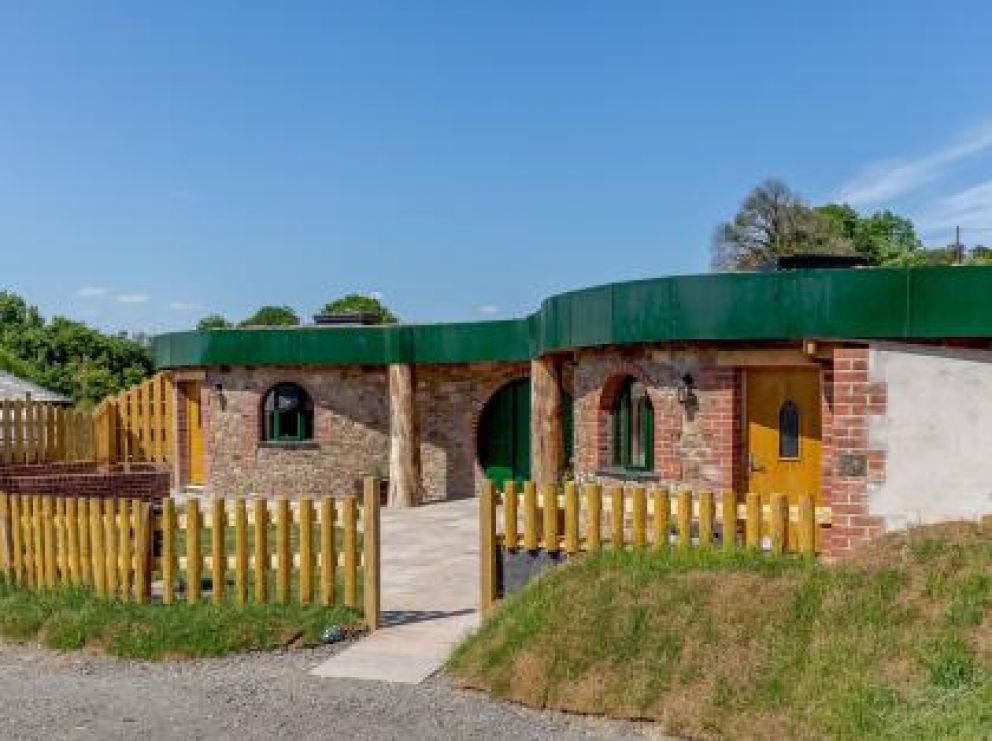 The Hobbit Hole in Westward Ho! for rent in Devon - with hot tub and wood burner