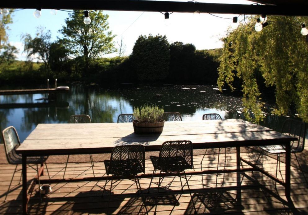 The Lakehouse Langford Barton, Ugborough, Devon - lakeside, pet friendly, lodge for rent with hot tub, swimming outdoors, pizza oven, bbq and wood burner