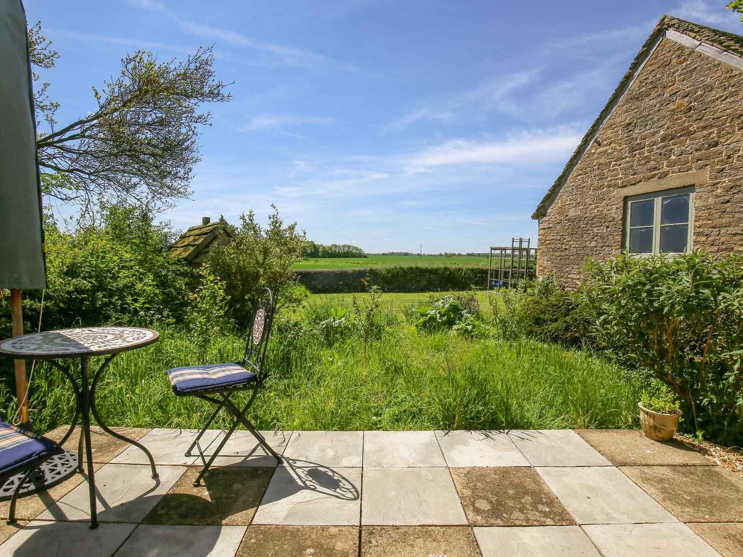 The Lodge at Mortons Malmesbury, Wiltshire Self Catering Holiday Lodges