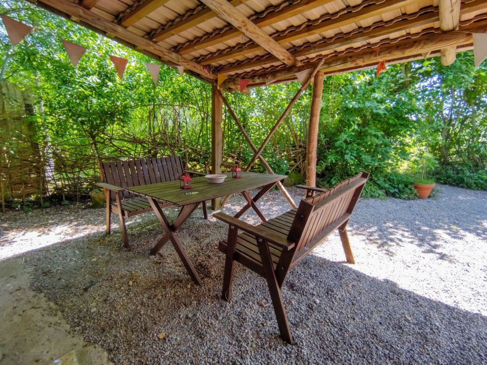 The Roundhouse - Somerset, lodge with wood burning stove for rent