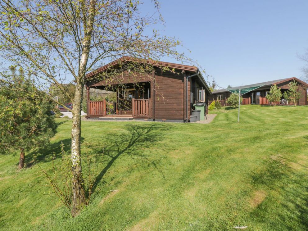 Tregullon Holiday Lodges Cornwall