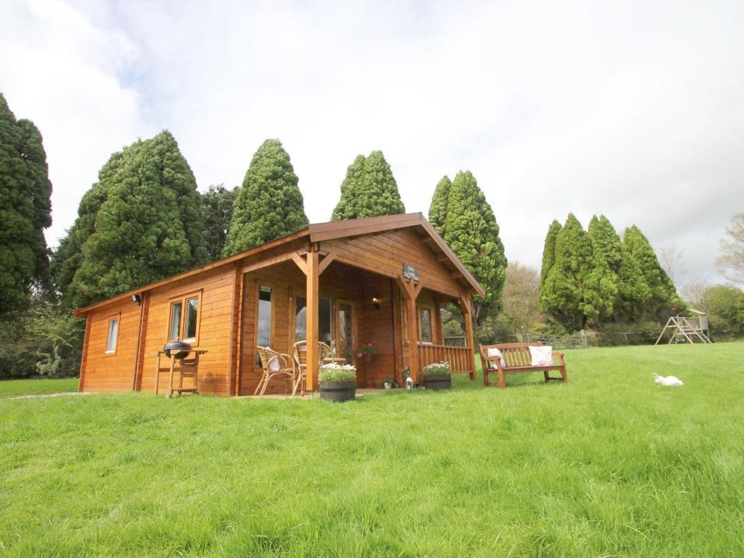 Trehalvin Holiday Cottages Looe, Cornwall Self Catering Holiday Lodges