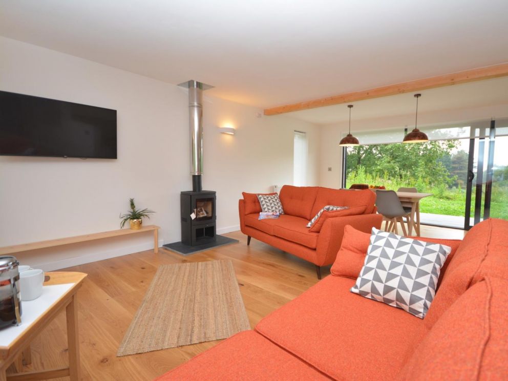 West Pitt Lakes & Lodges Devon