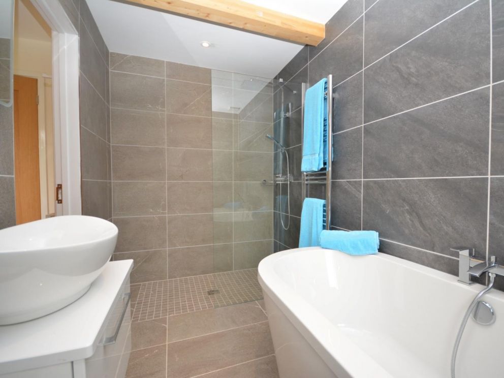 West Pitt Lakes & Lodges Devon