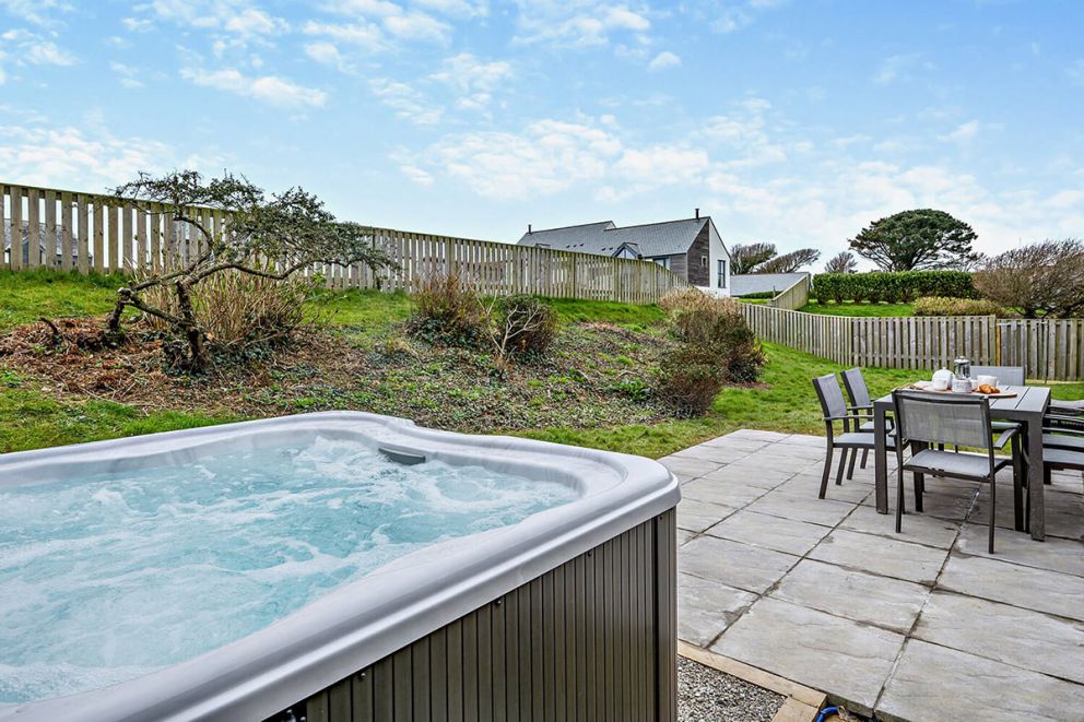 Whalesborough Luxury Resort & Spa