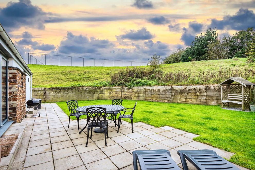 Whalesborough Luxury Resort & Spa