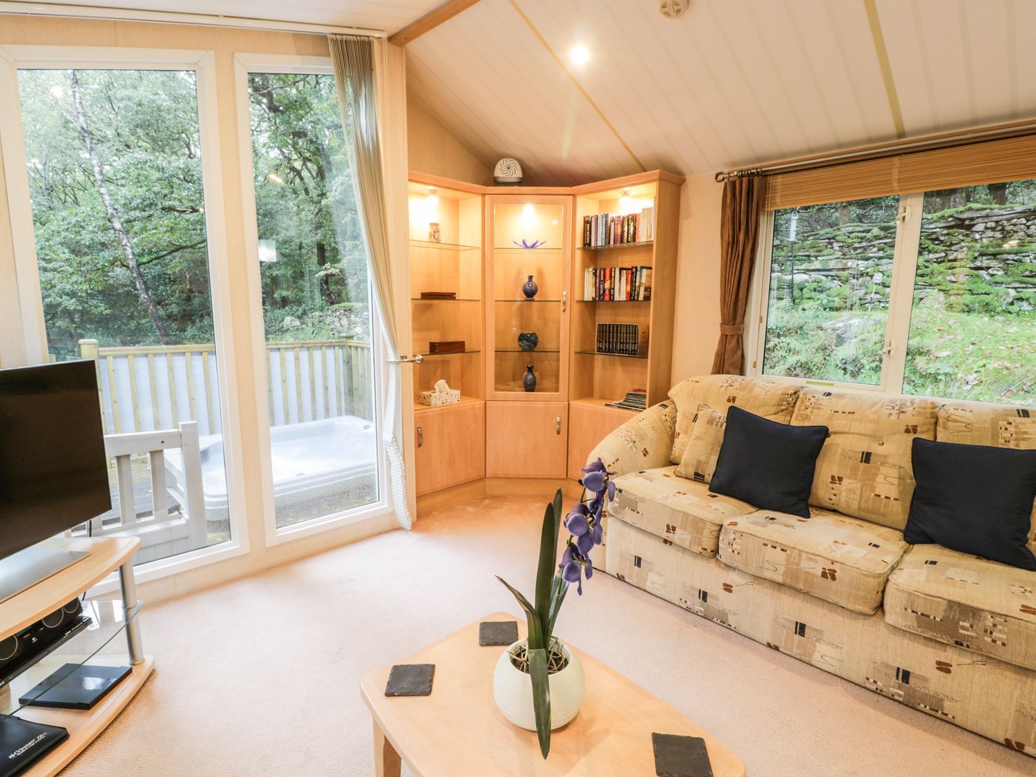 Aberdunant Hall Holiday Park Porthmadog, Gwynedd Self Catering