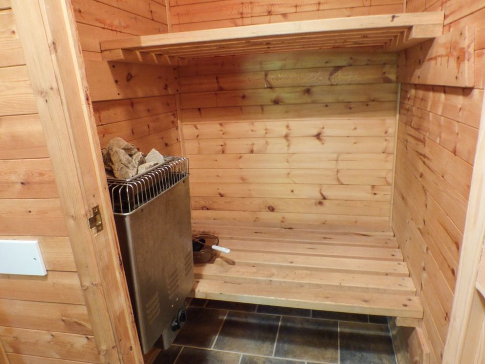 Acorn Lodge Carmarthenshire