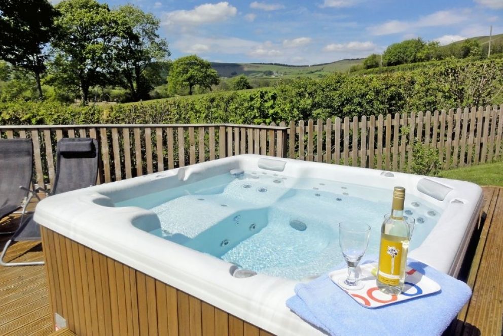 Ash Lodge at Lon Lodges